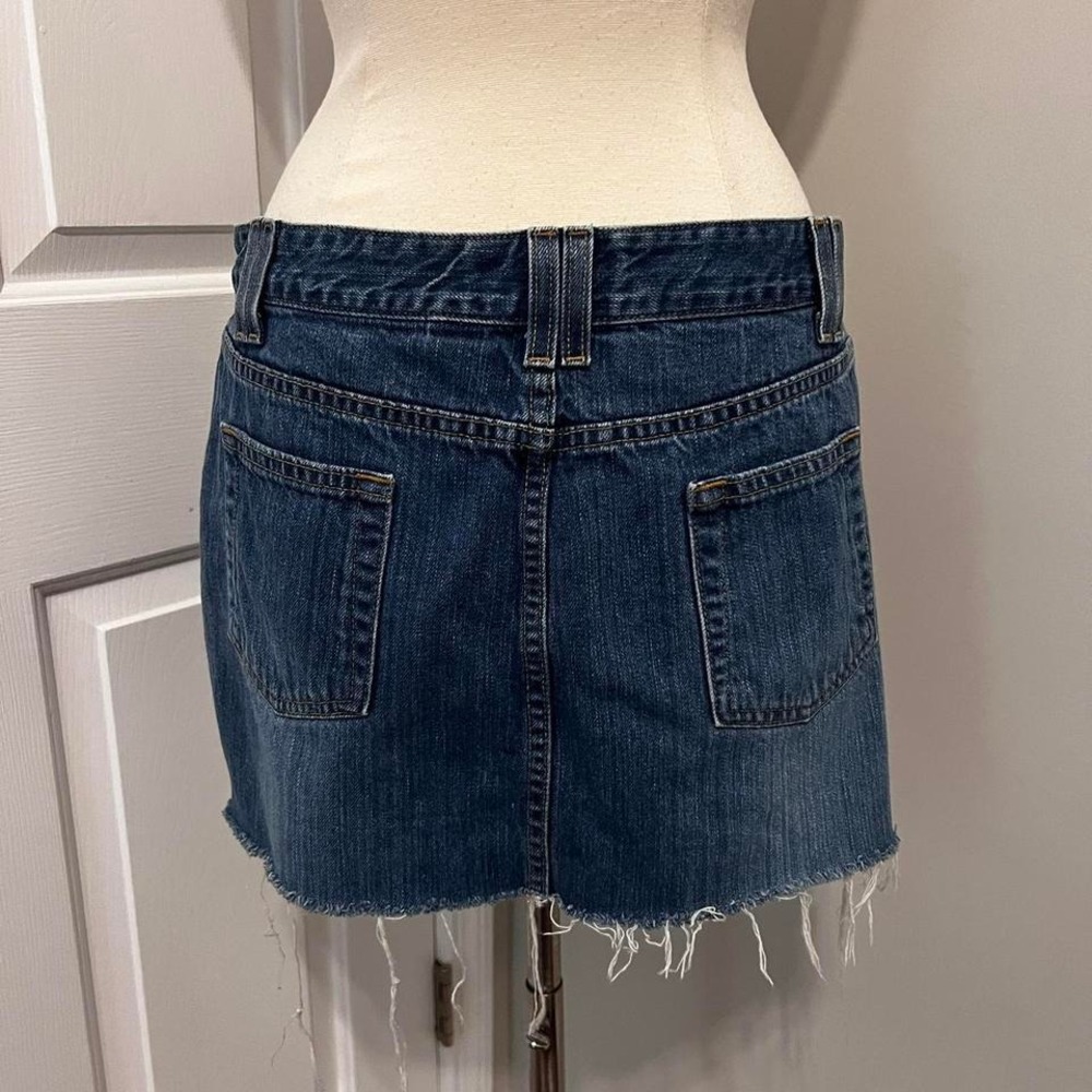 VINTAGE OLD NAVY DISTRESSED DENIM MINI SKIRT‎ - Picture 2 of 7
